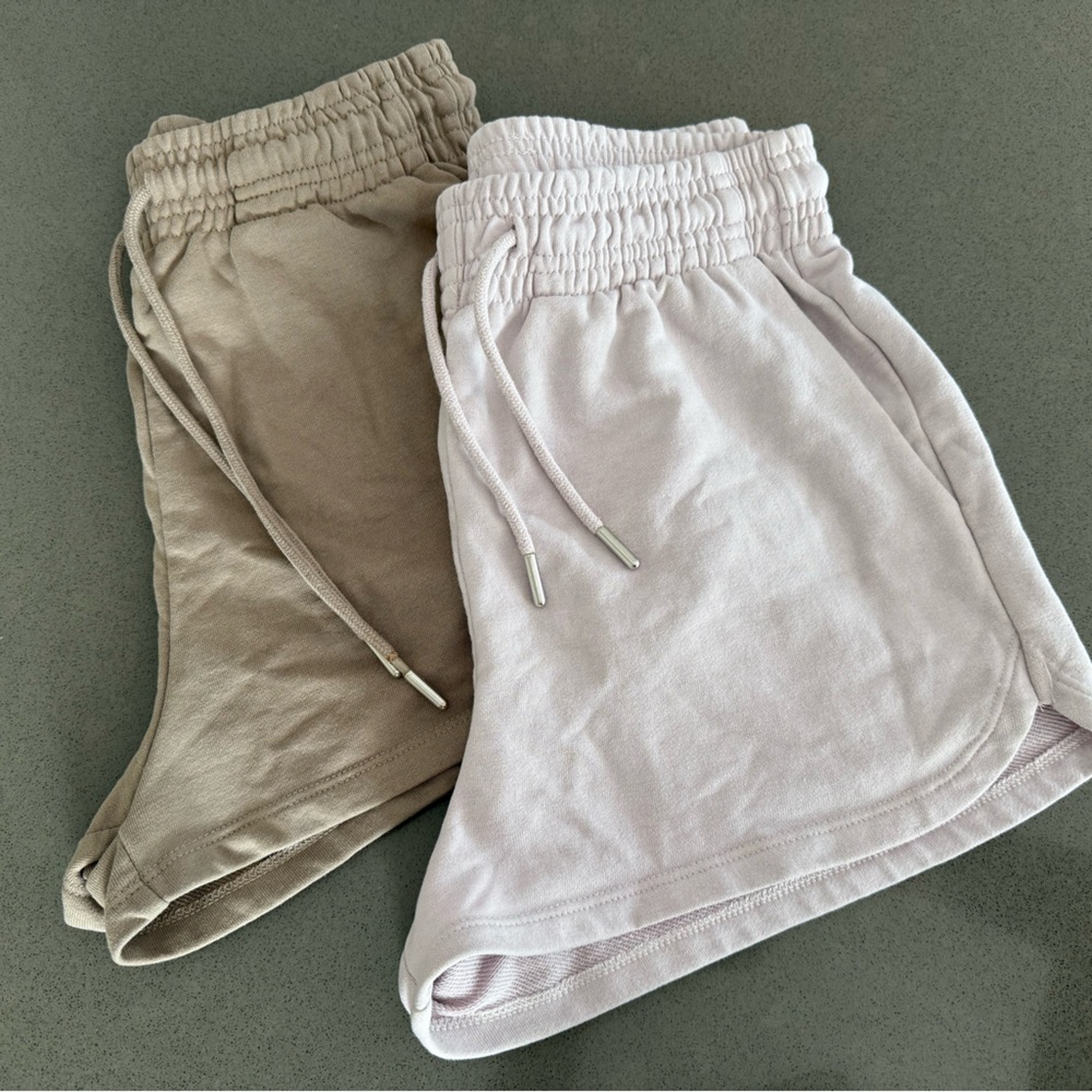 H&M High Waist Women’s Shorts in Cream and light purple